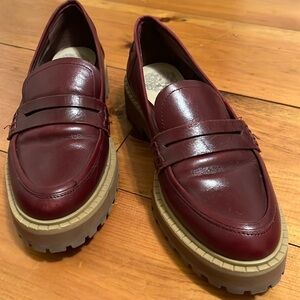 Vince Camuto burgundy leather penny loafers